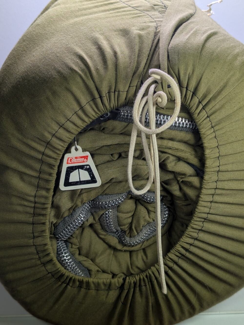 Vintage Coleman Green Sleeping BagWildlife Print Lining Camping Read